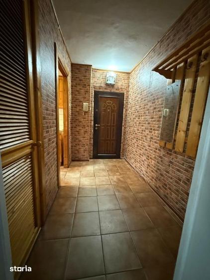 Apartament cu 2 camere semidecomandat în Brazda lui Novac