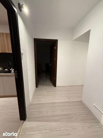 Apartament cu 3 camere în 1 Mai
