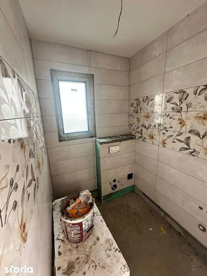 Casă cu 4 camere cu Teren 130 Mp în Central