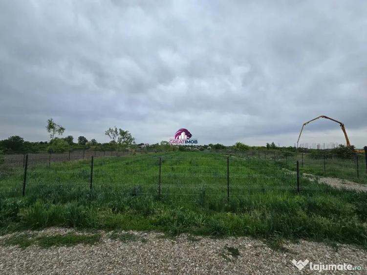 Casă cu Teren 5600 Mp în Ciofliceni
