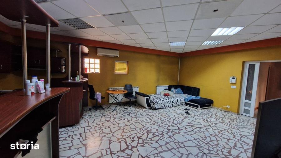 Casă cu 8 camere cu Teren 200 Mp în Sălaj