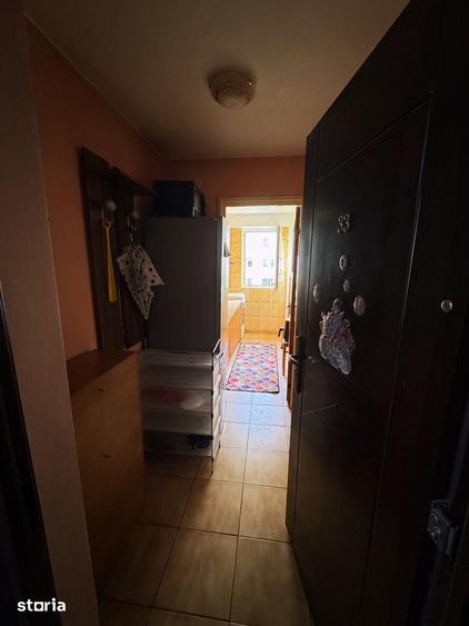 Apartament cu 2 camere semidecomandat în Pantelimon