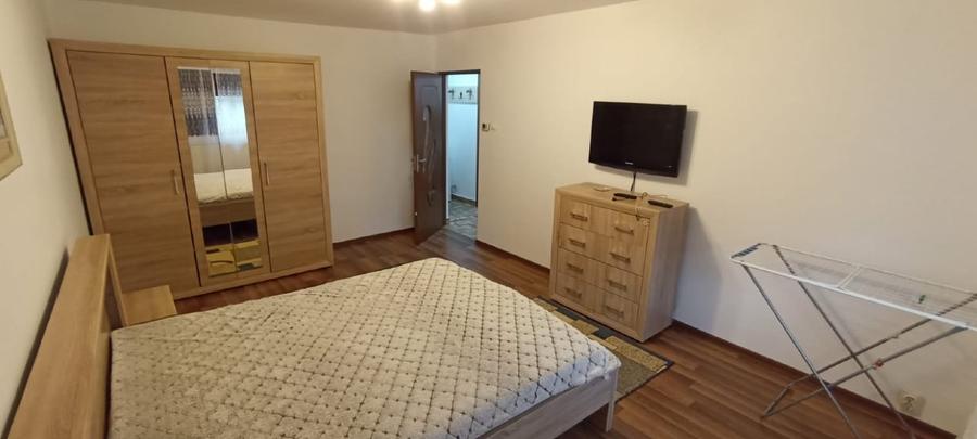 Garsonieră decomandată, mobilată în Tătărași