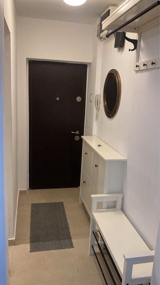 Apartament cu 2 camere semidecomandat în Romană
