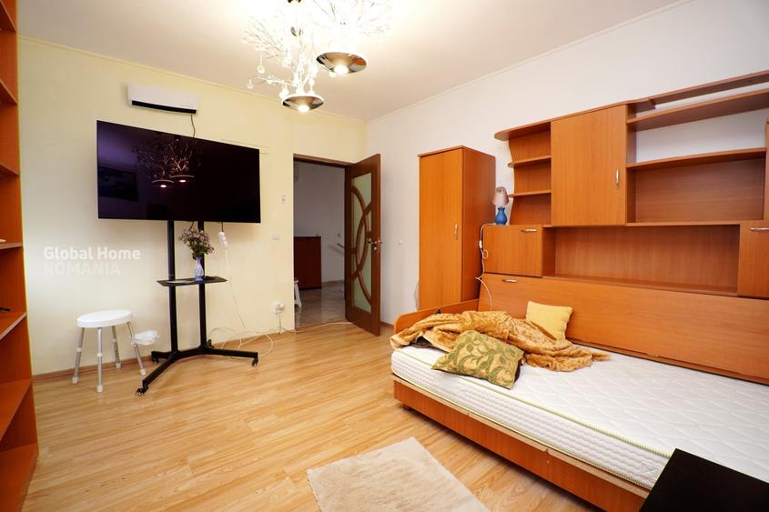 Casă individuală cu 5 camere cu Canalizare în Tei