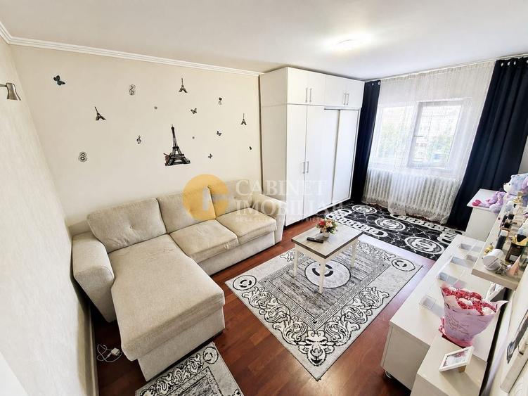 Apartament cu 2 camere decomandat în Dacia