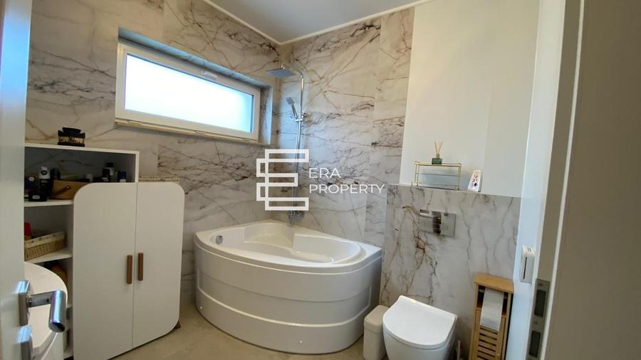 Duplex cu 4 camere cu Canalizare în Șelimbăr