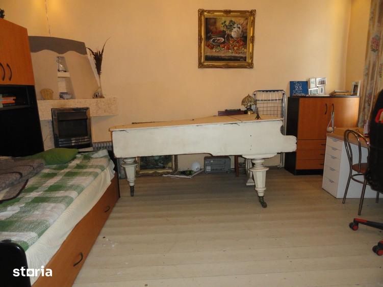 Casă cu 3 camere cu Teren 720 Mp în Pârneava
