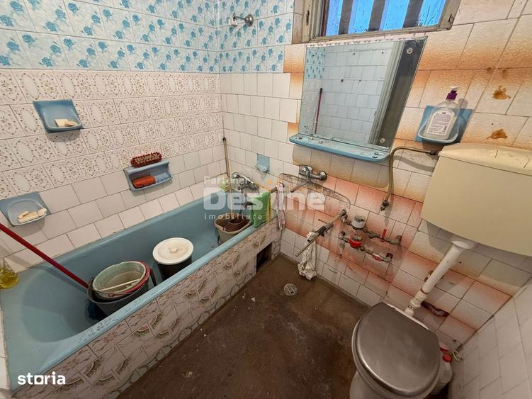 Apartament cu 3 camere în Ciupercenii Noi