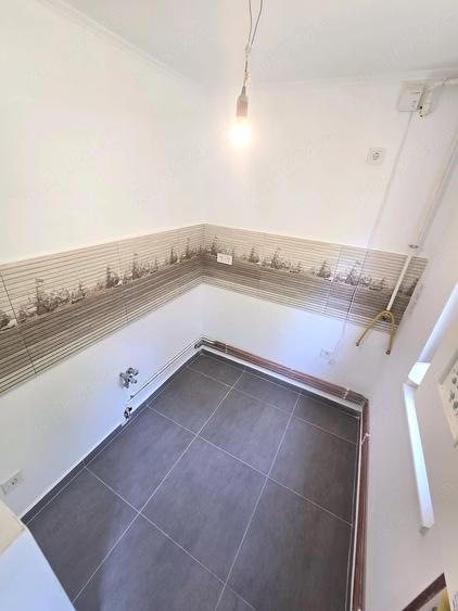 Apartament cu 2 camere semidecomandat în Micro 14
