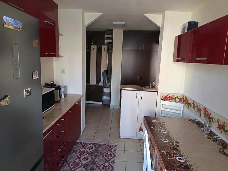 Apartament cu 2 camere decomandat în Rogerius