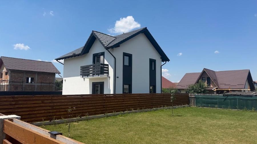 Casă individuală cu 4 camere cu Teren 600 Mp în Tărlungeni