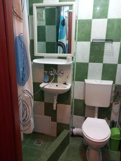 Garsonieră decomandată în Narcisa