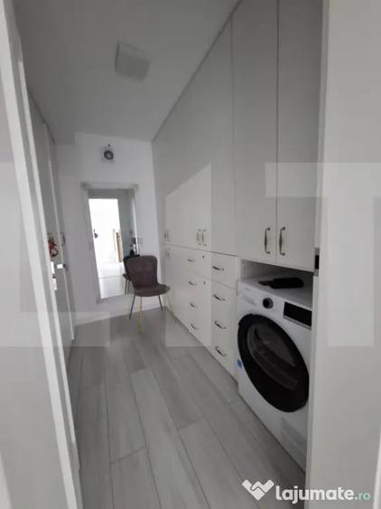 Casă cu 5 camere cu Teren 551 Mp în Central