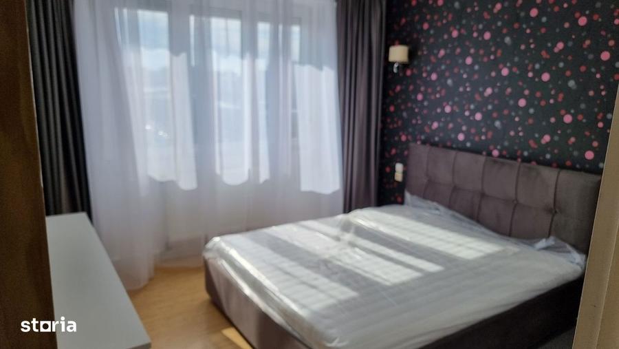 Apartament cu 3 camere, mobilat în Titan