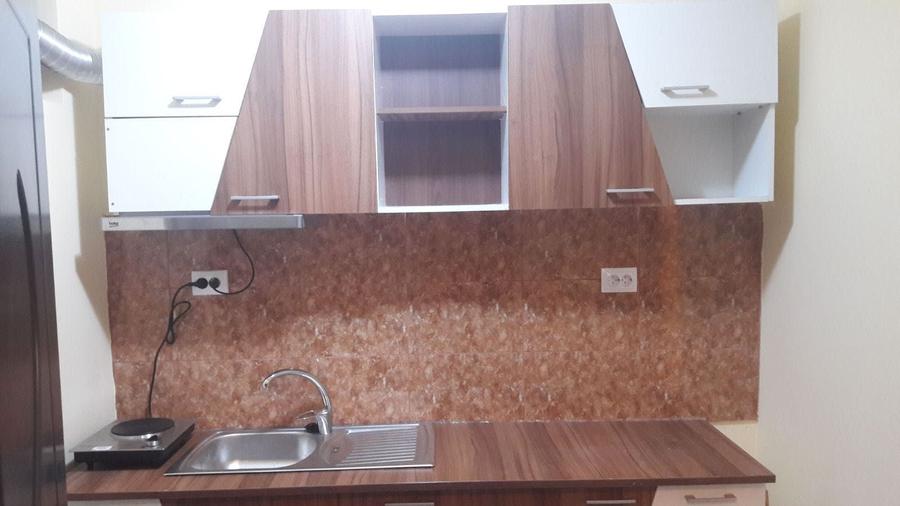 Garsonieră decomandată în Lipovei