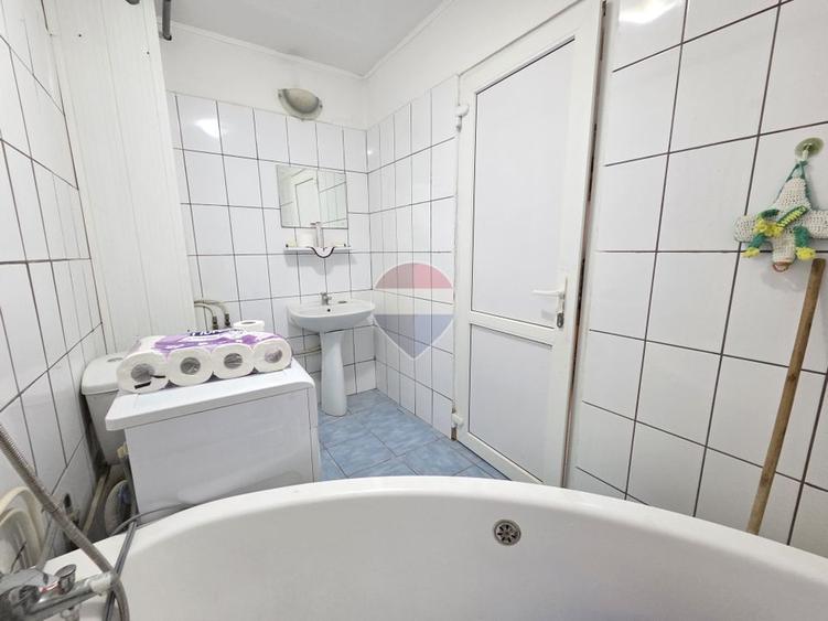 Apartament cu 2 camere decomandat, mobilat în Sud