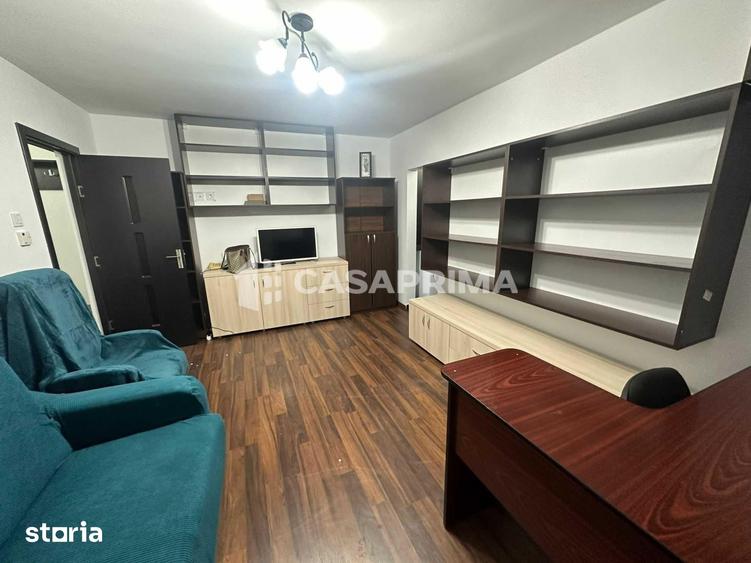 Apartament cu 2 camere semidecomandat în Dacia