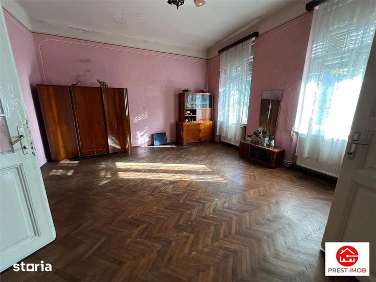 Casă cu 3 camere cu Teren 317 Mp în Budai
