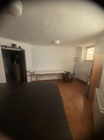Apartament cu 3 camere decomandat în Universitate