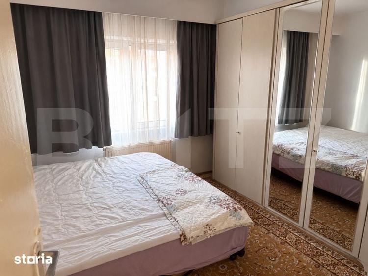 Apartament cu 2 camere decomandat în Vest