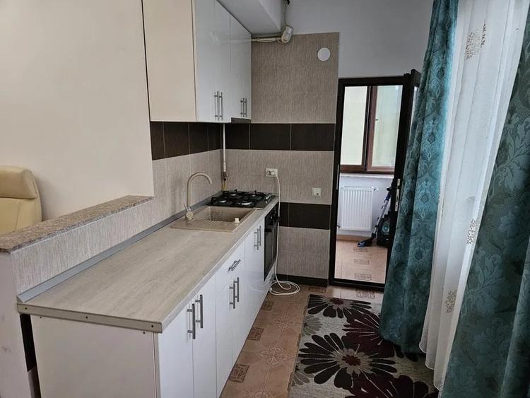 Apartament cu 2 camere decomandat, mobilat în Păcurari