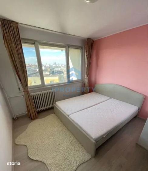 Apartament cu 3 camere, mobilat în Tei