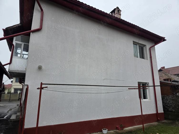 Casă cu 4 camere cu Teren 563 Mp în Central