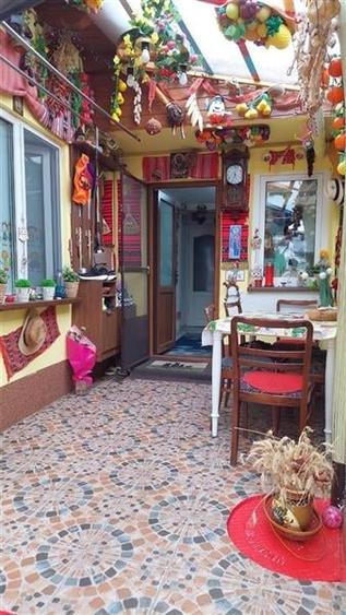 Casă cu 5 camere cu Canalizare în P-ța Mihai Viteazu
