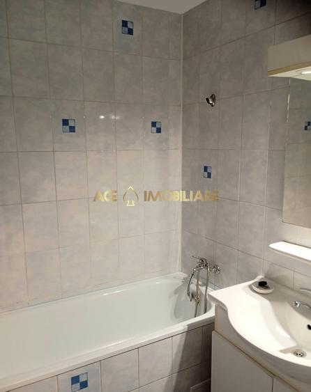 Apartament cu 2 camere semidecomandat, mobilat în Berceni