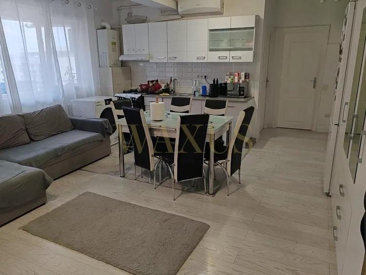 Apartament cu 3 camere semidecomandat, mobilat în Florești — fotografia 1