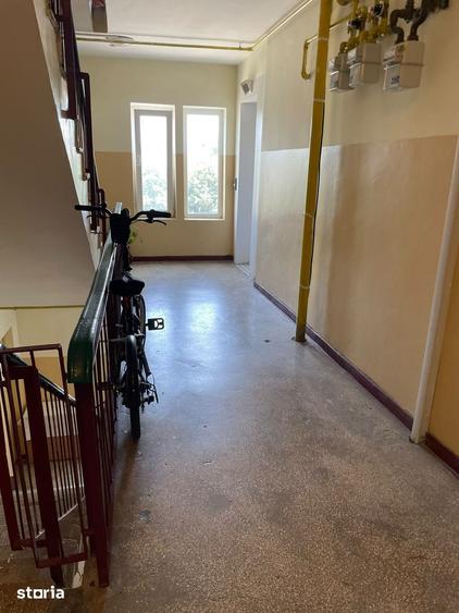 Apartament cu 2 camere decomandat în Tomis II
