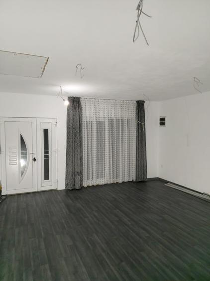 Casă individuală cu 4 camere cu Teren 640 Mp în Bod