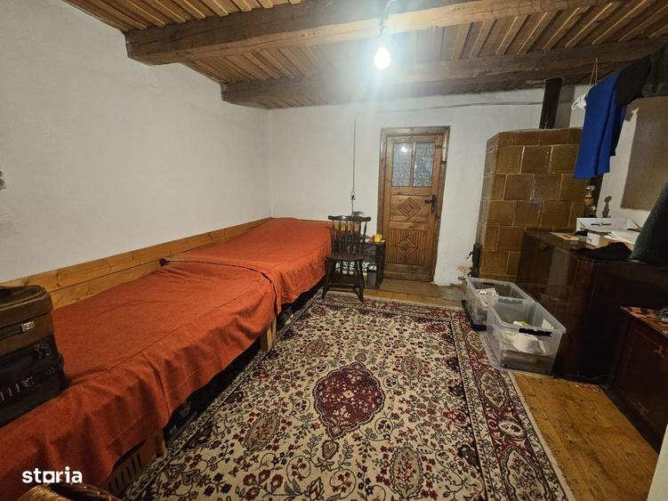 Casă cu 4 camere cu Teren 1685 Mp în Mărișel