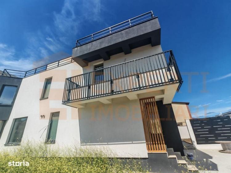 Casă cu 4 camere cu Teren 214 Mp în Palazu Mare