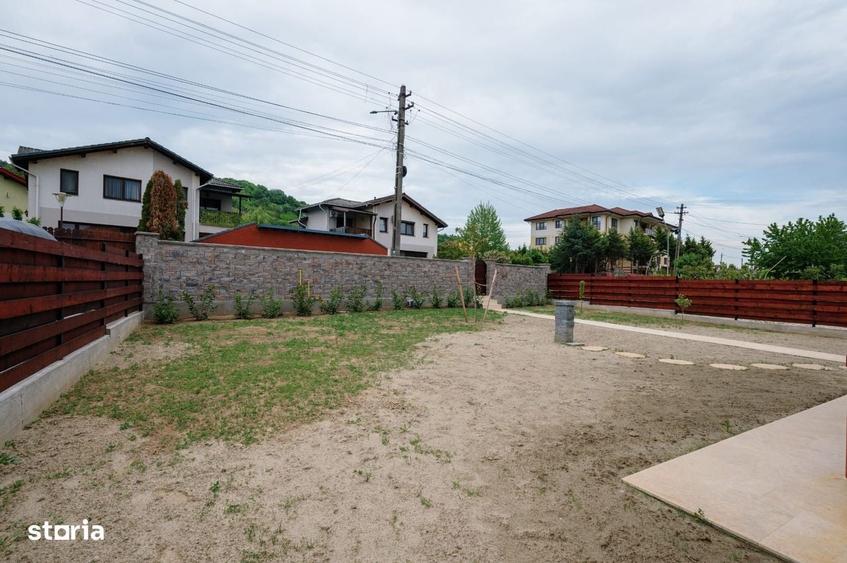 Casă cu 4 camere cu Teren 600 Mp în Ștefănești