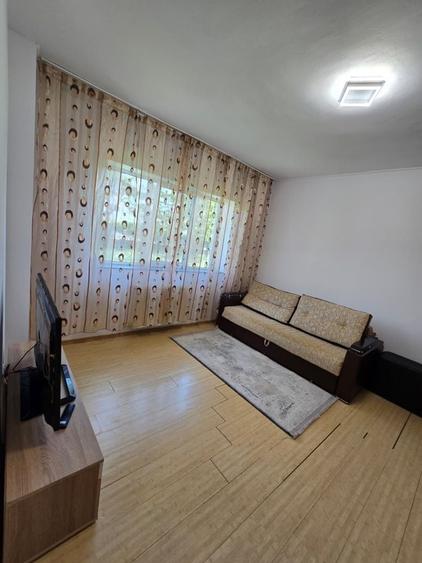 Garsonieră decomandată în Exterior Vest