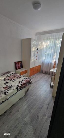 Apartament cu 3 camere în Ceair