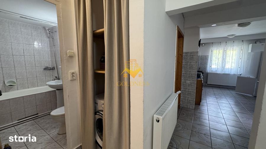 Apartament cu 3 camere decomandat, mobilat în Zorilor