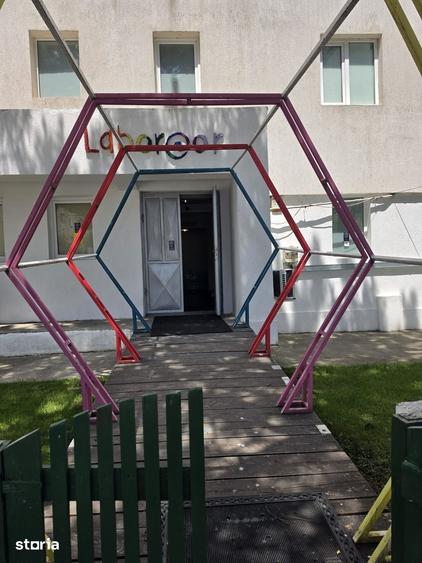 Spațiu comercial, de 704 mp, în Nord