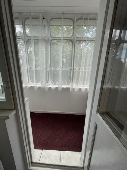Apartament cu 2 camere nedecomandat în Podu Roș