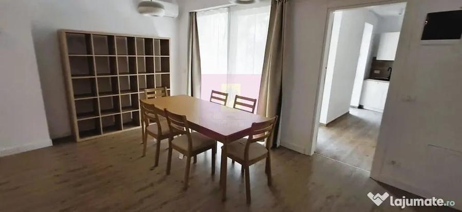 Apartament cu 4 camere decomandat în Ultracentral