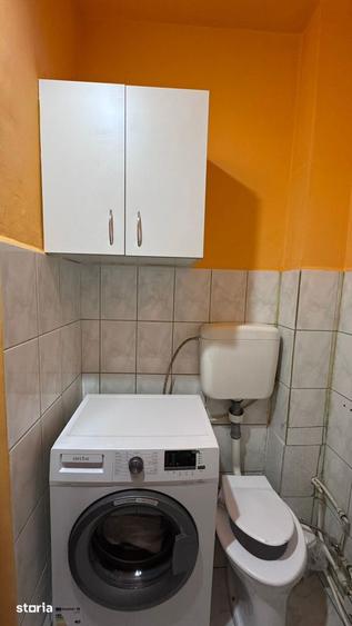 Garsoniera de vanzare, str. Poieni?ei - 15