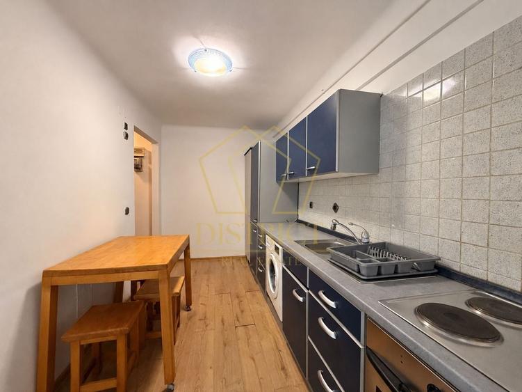 Garsonieră nedecomandată, mobilată în Complex Studențesc