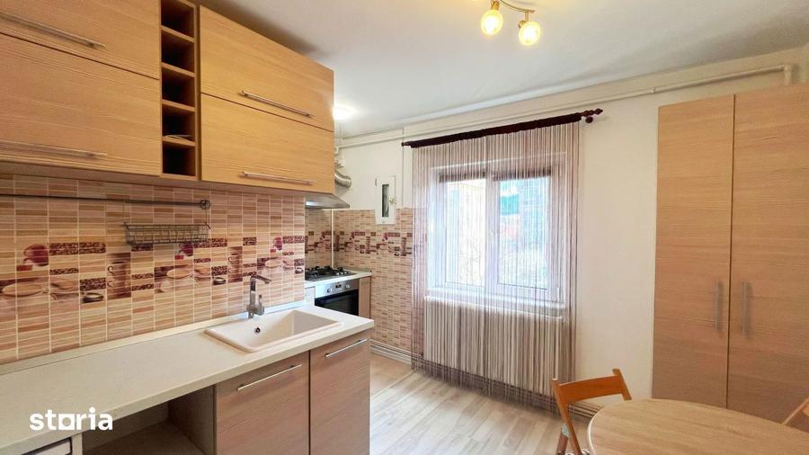 Apartament cu 2 camere decomandat, mobilat în Est