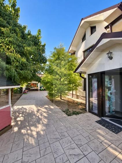 Casă individuală cu 5 camere cu Canalizare în Orașul Vechi