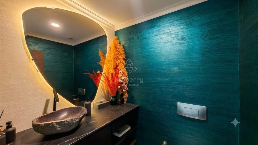 Apartament cu 4 camere decomandat în Lacul Tei