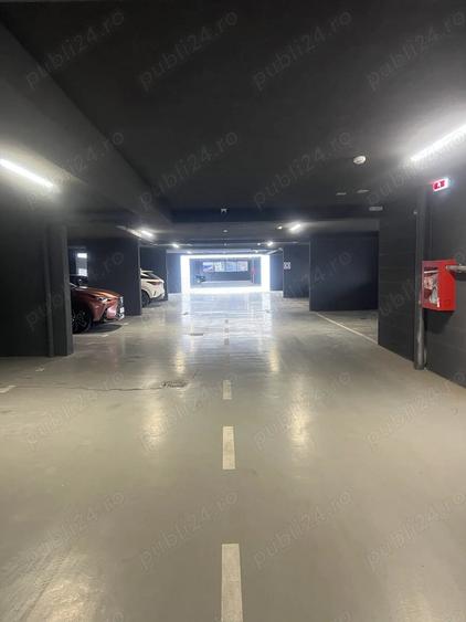 Apartament cu 4 camere decomandat în Pescărie