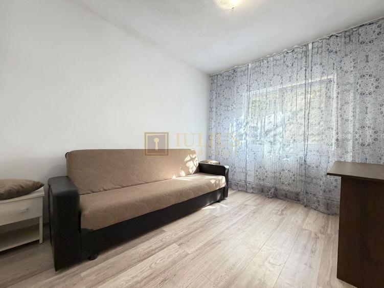 Apartament cu 3 camere decomandat, mobilat în Soarelui