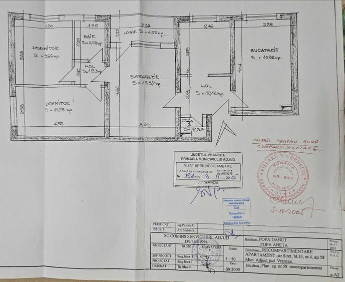 Apartament cu 4 camere decomandat în Central